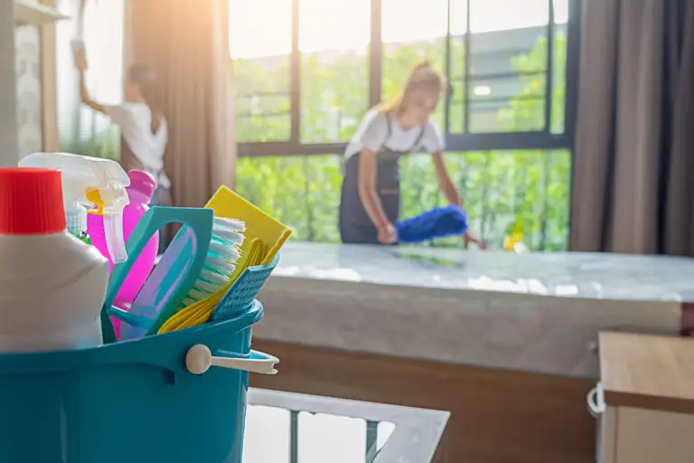 Commercial vs Residential Cleaning