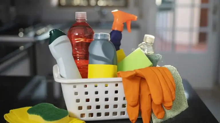 Cleaning Products You Should Never Mix at Home